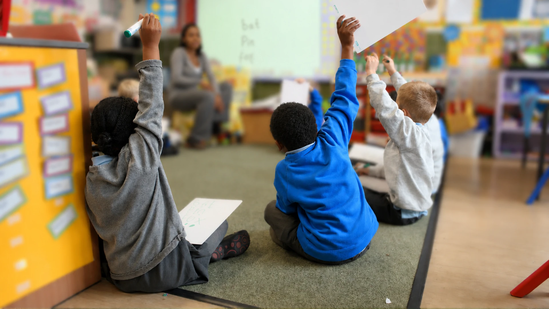 Classroom-raised-hands-300x169-1